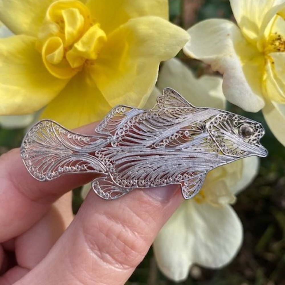 🏖️VTG 800 Silver Filigree Fish BROOCH